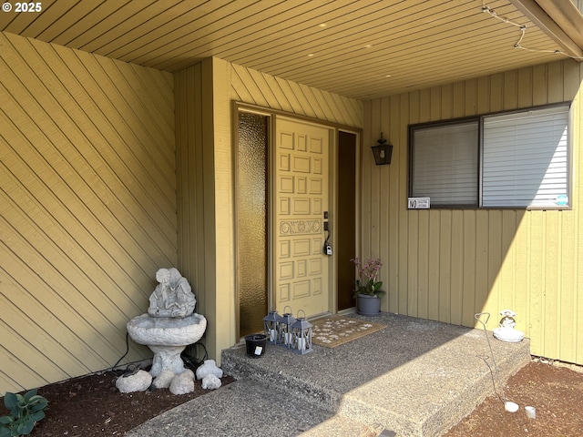 view of entrance to property