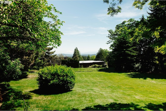 13092 Amber Pl, Lake Oswego, OR 97034 - view of grassy yard
