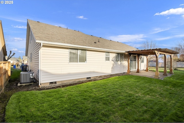 5219 Spring Leaf Ct N, Keizer, OR 97303 - rear view of house featuring a pergola, a patio, a fenced backyard, crawl space, and roof with shingles
