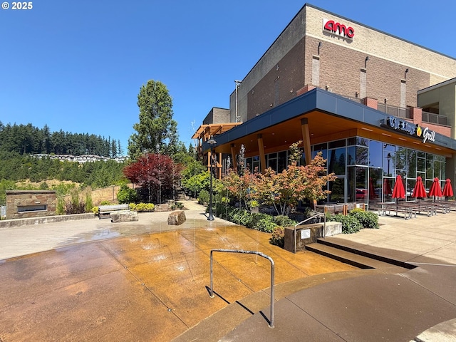 13143 SW Brianne Way, Portland, OR 97223 - view of patio