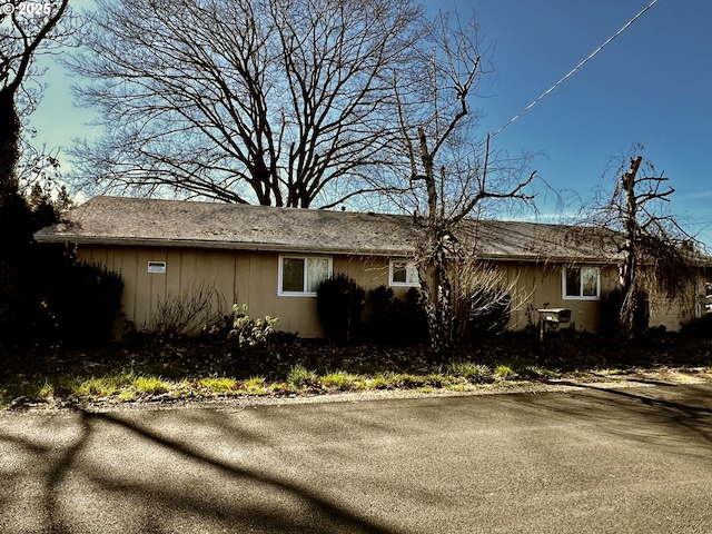 view of side of property