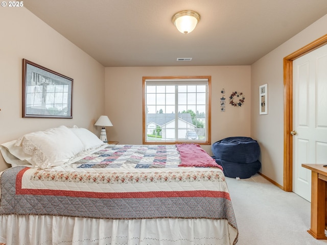 1136 S Pine St, Canby, OR 97013 - carpeted bedroom with baseboards