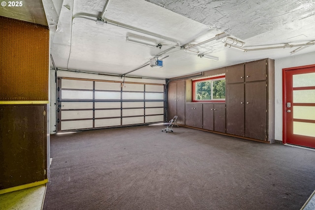 16170 Mcbee Rd, Dallas, OR 97338 - garage featuring a garage door opener