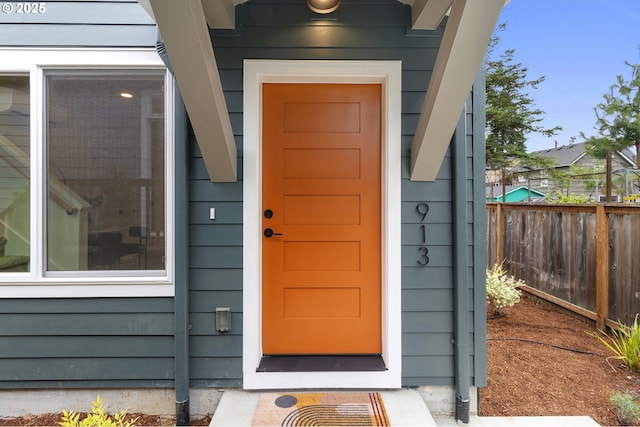 913 NE Sumner St, Portland, OR 97211 - doorway to property