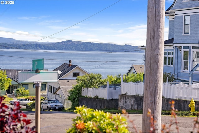 719 6th St, Astoria, OR 97103 - water view featuring mountains