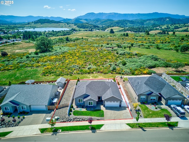 847 Pebble Crk St, Sutherlin, OR 97479 - view of subject property with a water and mountain view
