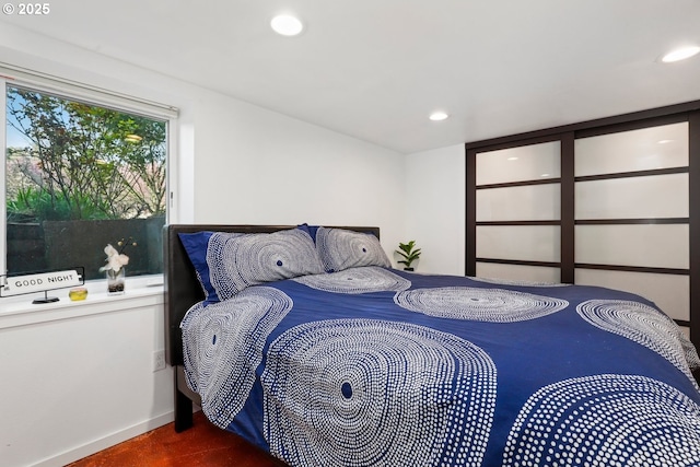 44409 SW Knight Rd, Gaston, OR 97119 - bedroom featuring recessed lighting and baseboards