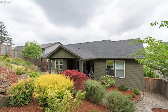 3625 Snowberry Rd, Eugene, OR 97403 - rear view of property featuring a shingled roof