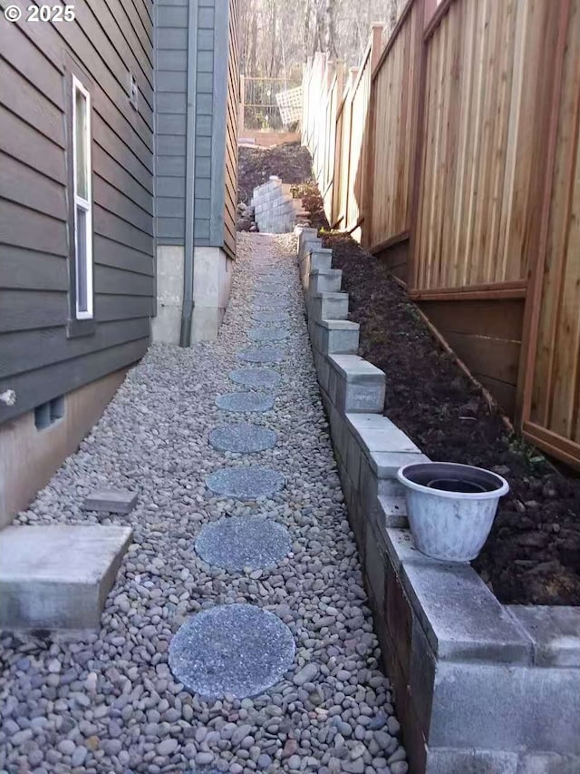 3625 Snowberry Rd, Eugene, OR 97403 - view of yard