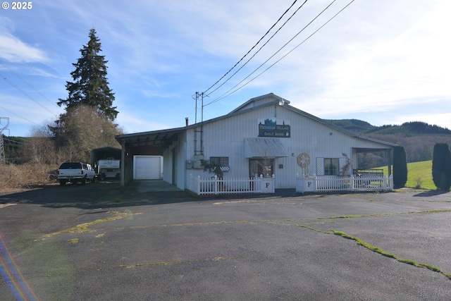 1397 State Route 506, Vader, WA 98593 - view of front facade with driveway and a garage