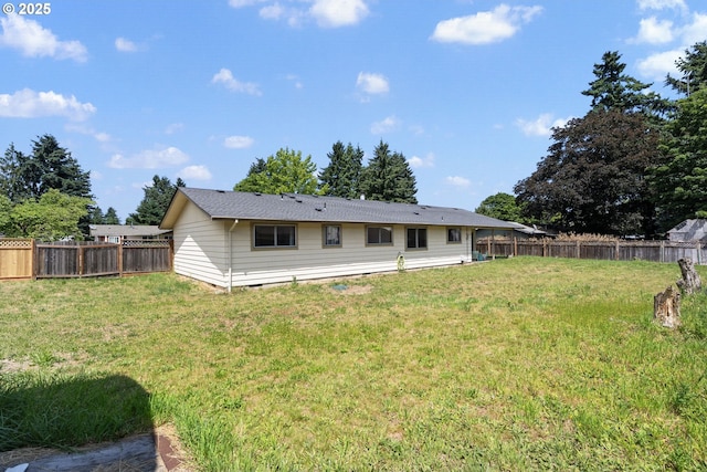 15605 SE 5th St, Vancouver, WA 98684 - rear view of house featuring a fenced backyard and crawl space