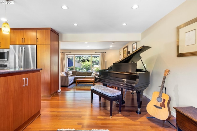 17810 Sarah Hill Ln, Lake Oswego, OR 97035 - living area featuring light wood-type flooring and recessed lighting