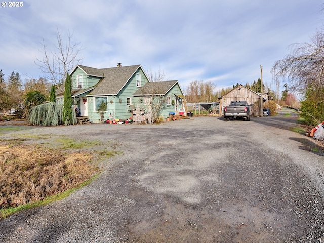 view of front of property