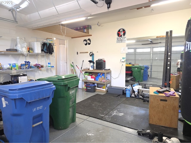 755 Nebraska St, Eugene, OR 97402 - view of garage