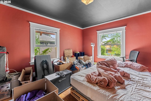 2516 NE Clackamas St, Portland, OR 97232 - bedroom with ornamental molding