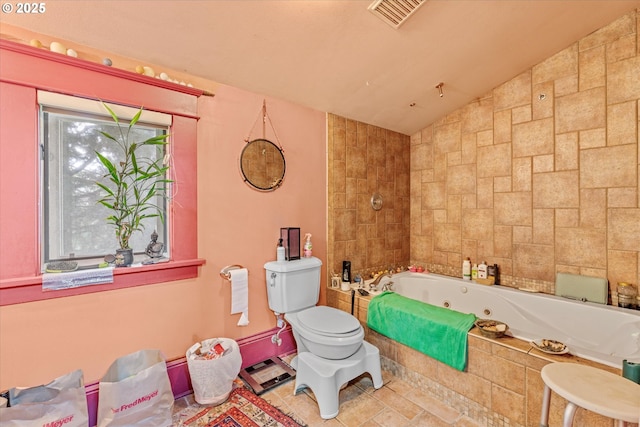 2516 NE Clackamas St, Portland, OR 97232 - full bathroom with a whirlpool tub and vaulted ceiling