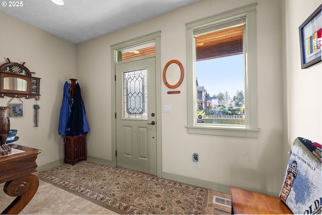 12 NW 17th Pl, Warrenton, OR 97146 - view of entrance foyer