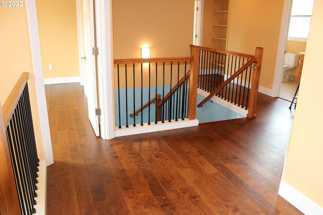 2917 SW 198th Ave, Beaverton, OR 97003 - corridor featuring an upstairs landing and hardwood / wood-style floors
