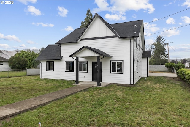 413 S Trade St, Amity, OR 97101 - view of front facade featuring board and batten siding and a shingled roof