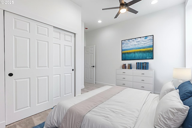 413 S Trade St, Amity, OR 97101 - bedroom featuring light colored carpet, a closet, recessed lighting, and a ceiling fan