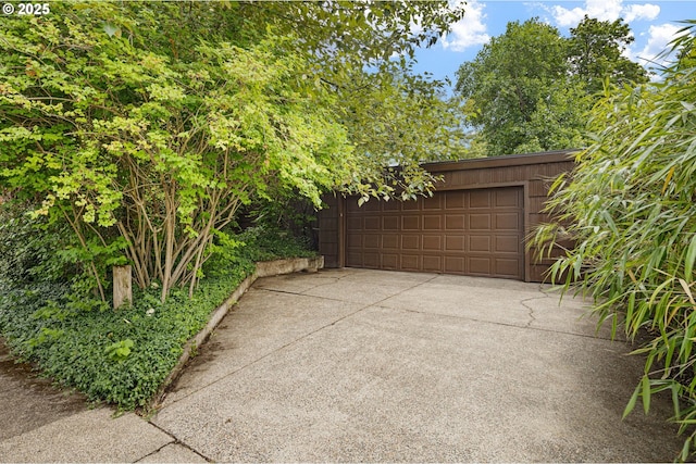 2112 Agate St, Eugene, OR 97403 - view of patio / terrace
