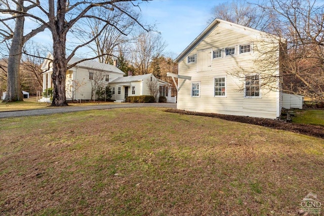 exterior space featuring a lawn