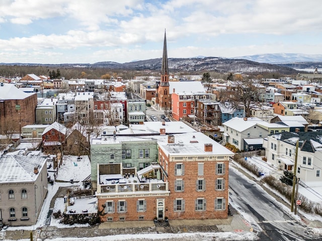 view of city featuring a mountain view