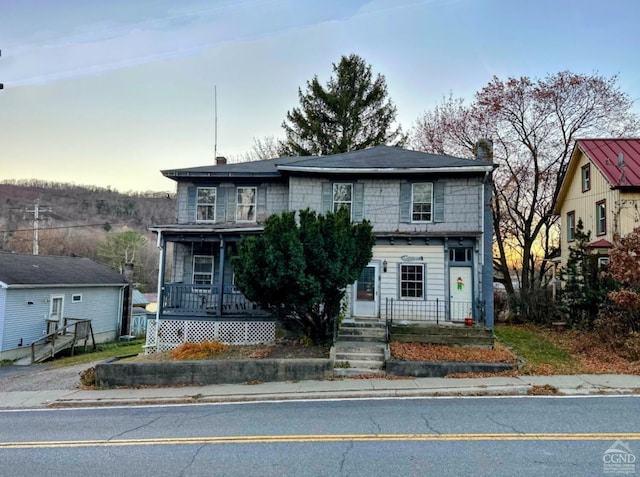 front of property with a porch