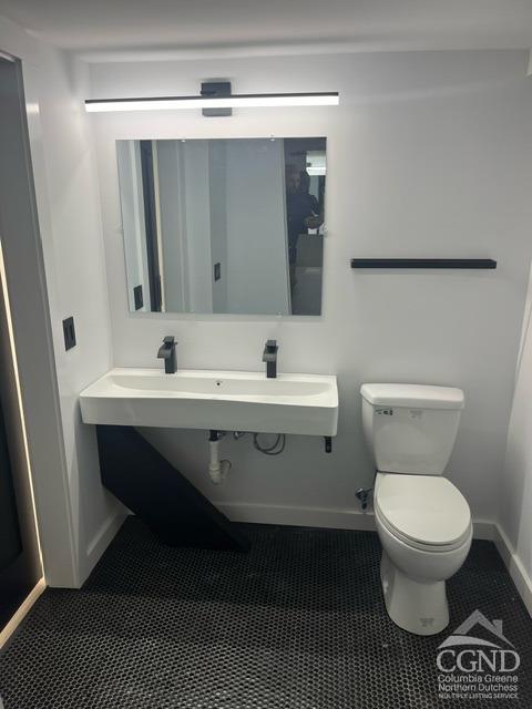 bathroom with toilet