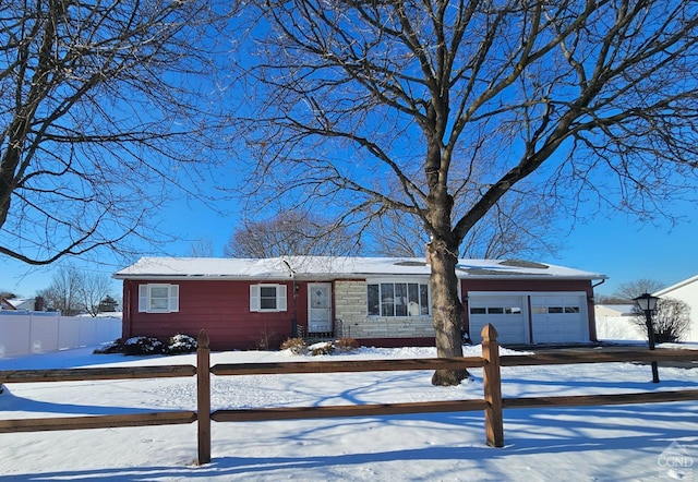 view of front facade featuring a garage