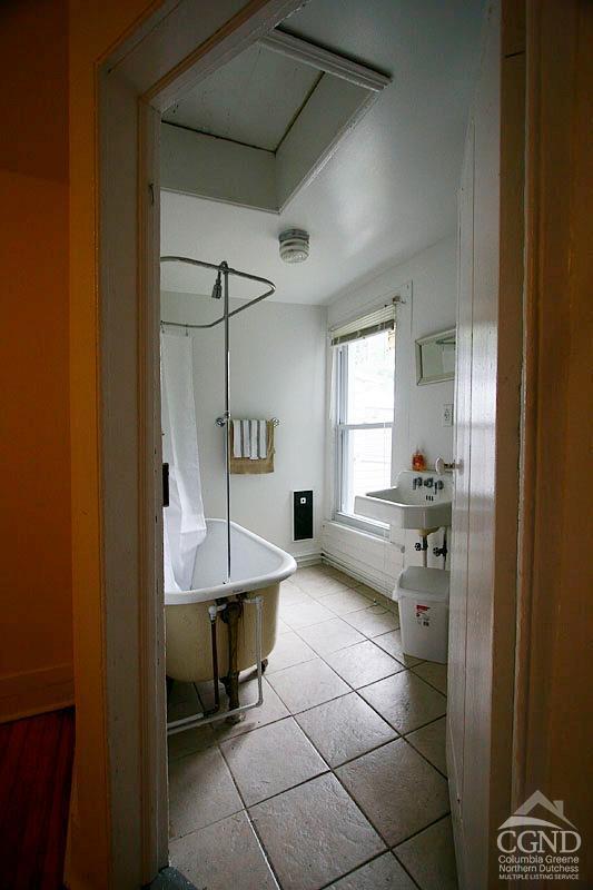 bathroom featuring tile patterned floors