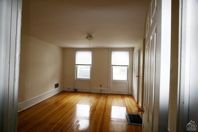 empty room featuring light hardwood / wood-style flooring