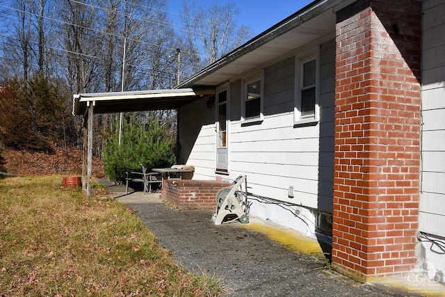 view of home's exterior