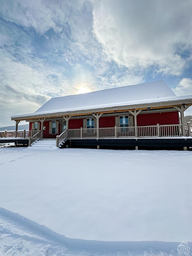 view of front of house