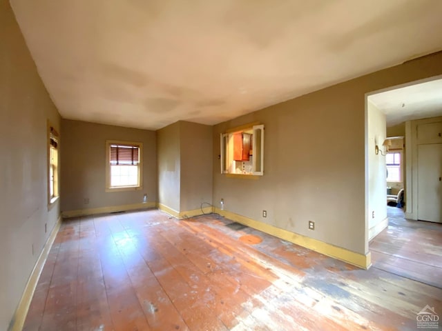 Listing photo 4 - caption unavailable