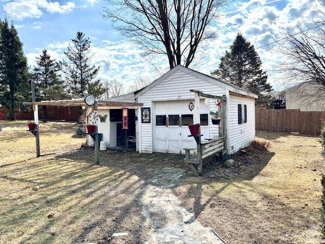 exterior space featuring fence