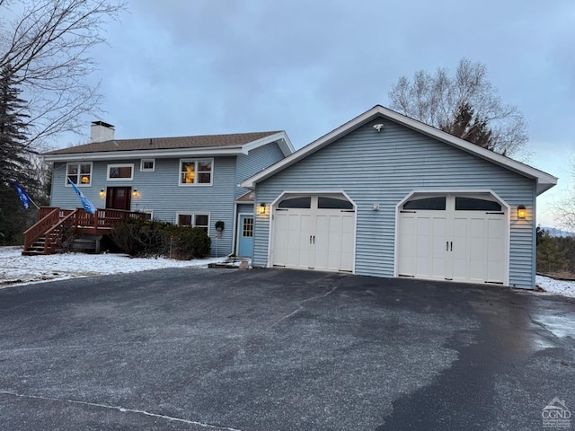 view of front facade with a garage