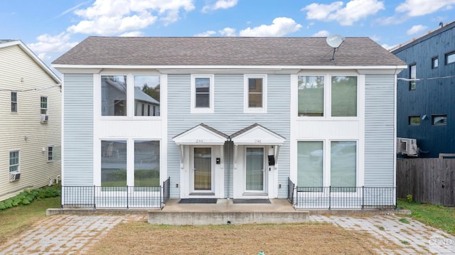 view of front of house with a front yard