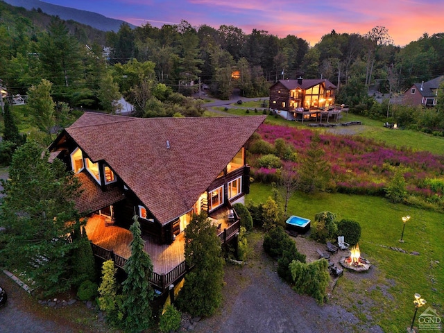 view of aerial view at dusk