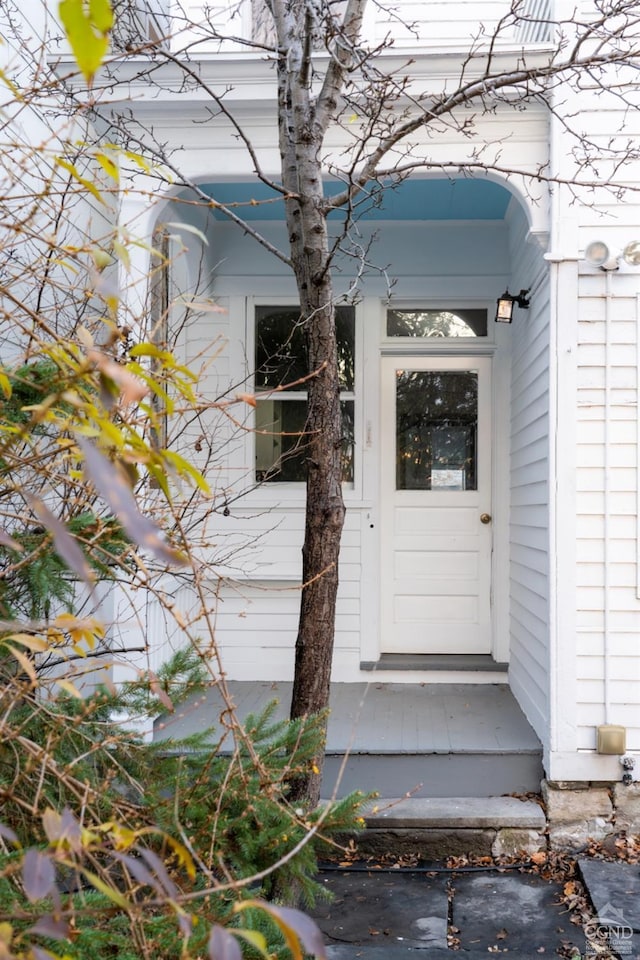 view of entrance to property