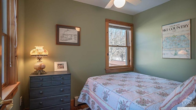 bedroom featuring ceiling fan