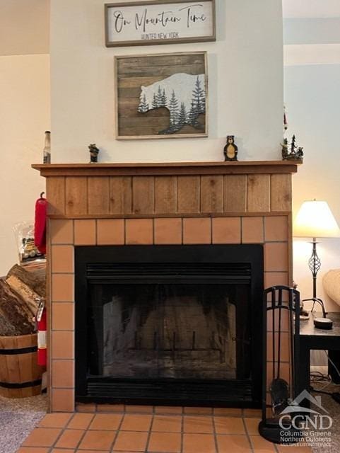 room details with a tile fireplace