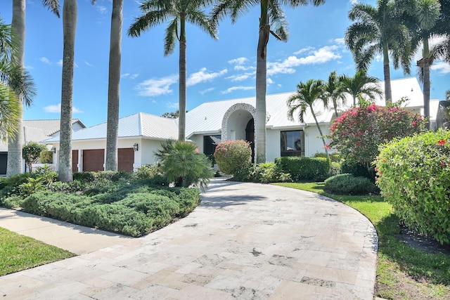 Listing photo 3 for 4476 Bocaire Blvd, Boca Raton FL 33487