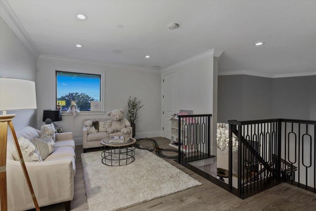 living room featuring dark hardwood / wood-style floors and crown molding