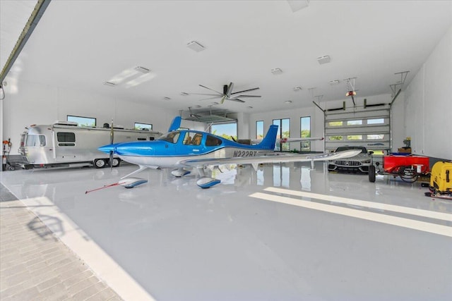 garage featuring ceiling fan