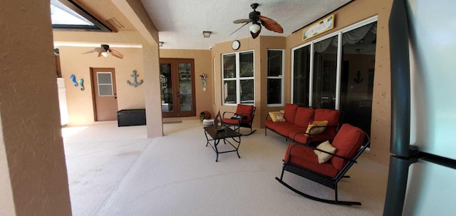 view of patio / terrace featuring an outdoor hangout area and ceiling fan