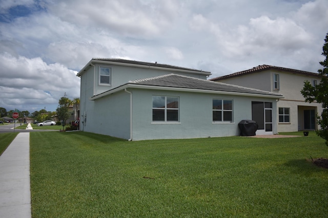 exterior space featuring a yard