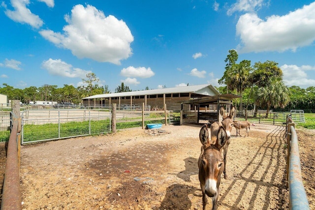 surrounding community featuring a rural view