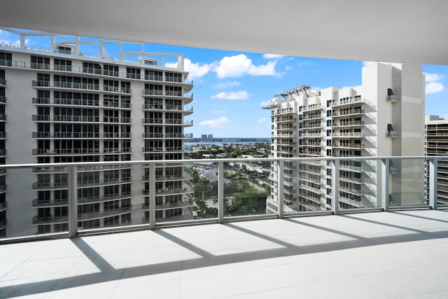 3100 N Ocean Dr Unit H-1509, Singer Island, FL 33404 - balcony featuring a view of city
