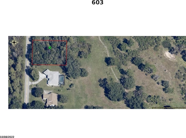 Listing photo 3 for 603 N Golf Course Dr, Crystal River FL 34429